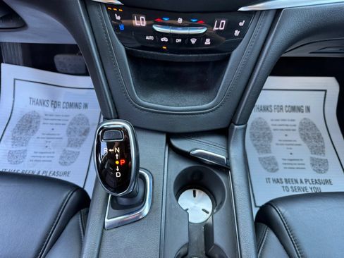 Used 2019 Cadillac XT5 Premium Luxury FWD image 25