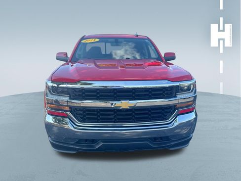 Used 2018 Chevrolet Silverado 1500 LT AWD/4WD image 2
