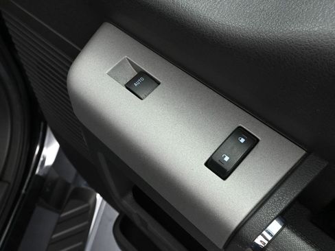 Used 2016 Ford F350 Lariat w/ Lariat Ultimate Package image 45