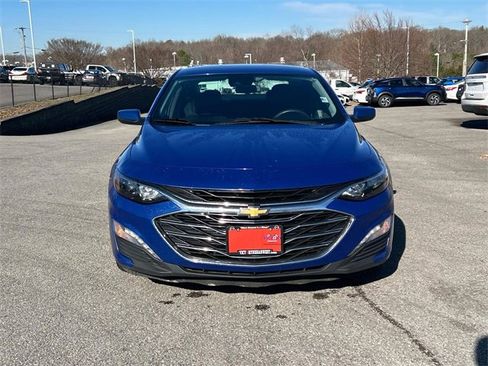 Used 2023 Chevrolet Malibu LT image 10
