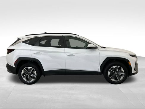 Used 2025 Hyundai Tucson SEL AWD/4WD image 7