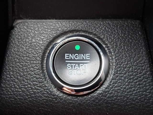 Certified 2020 Ford F150 Lariat w/ Equipment Group 502A Luxury AWD/4WD image 23
