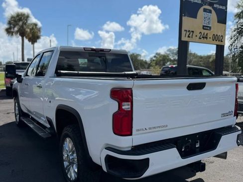 Used 2022 Chevrolet Silverado 2500 High Country w/ Z71 Off-Road Package AWD/4WD image 7