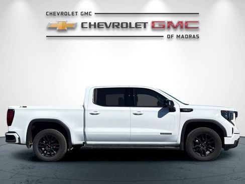 Used 2025 GMC Sierra 1500 Elevation w/ Elevation Premium Package AWD/4WD image 2
