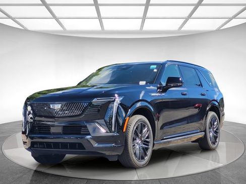New 2026 Cadillac Escalade IQL Sport 1 w/ LPO, ONYX Package AWD/4WD image 8