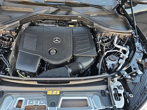 New 2026 Mercedes-Benz GLC 300 4MATIC image 23