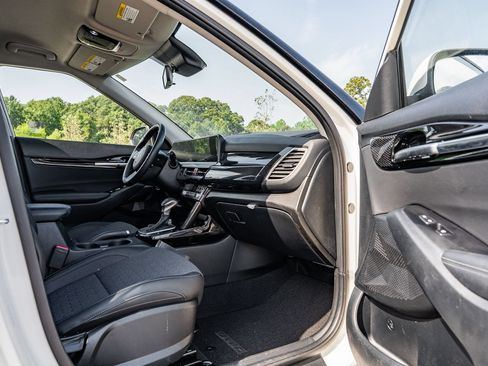 Used 2026 Kia Seltos S FWD image 11