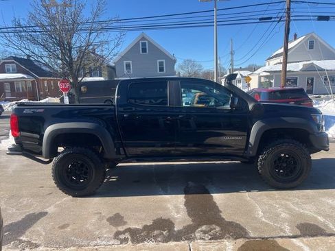 Used 2019 Chevrolet Colorado ZR2 w/ Colorado ZR2 Bison Edition image 7