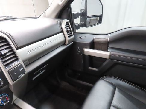 Used 2021 Ford F250 Lariat w/ Chrome Package AWD/4WD image 22