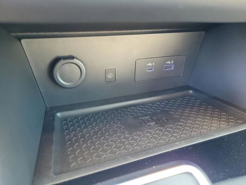 New 2025 Nissan Pathfinder SL image 34