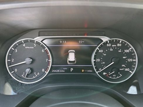 Used 2023 Nissan Rogue SL w/ SL Premium Package image 12