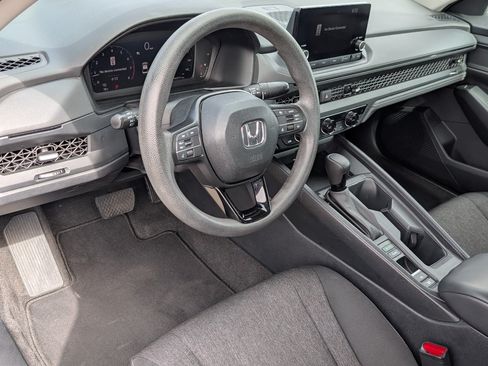 Used 2023 Honda Accord EX image 13
