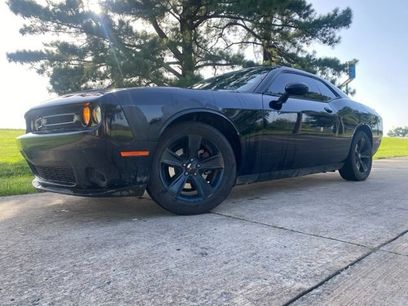 Used 2015 Dodge Challenger SXT