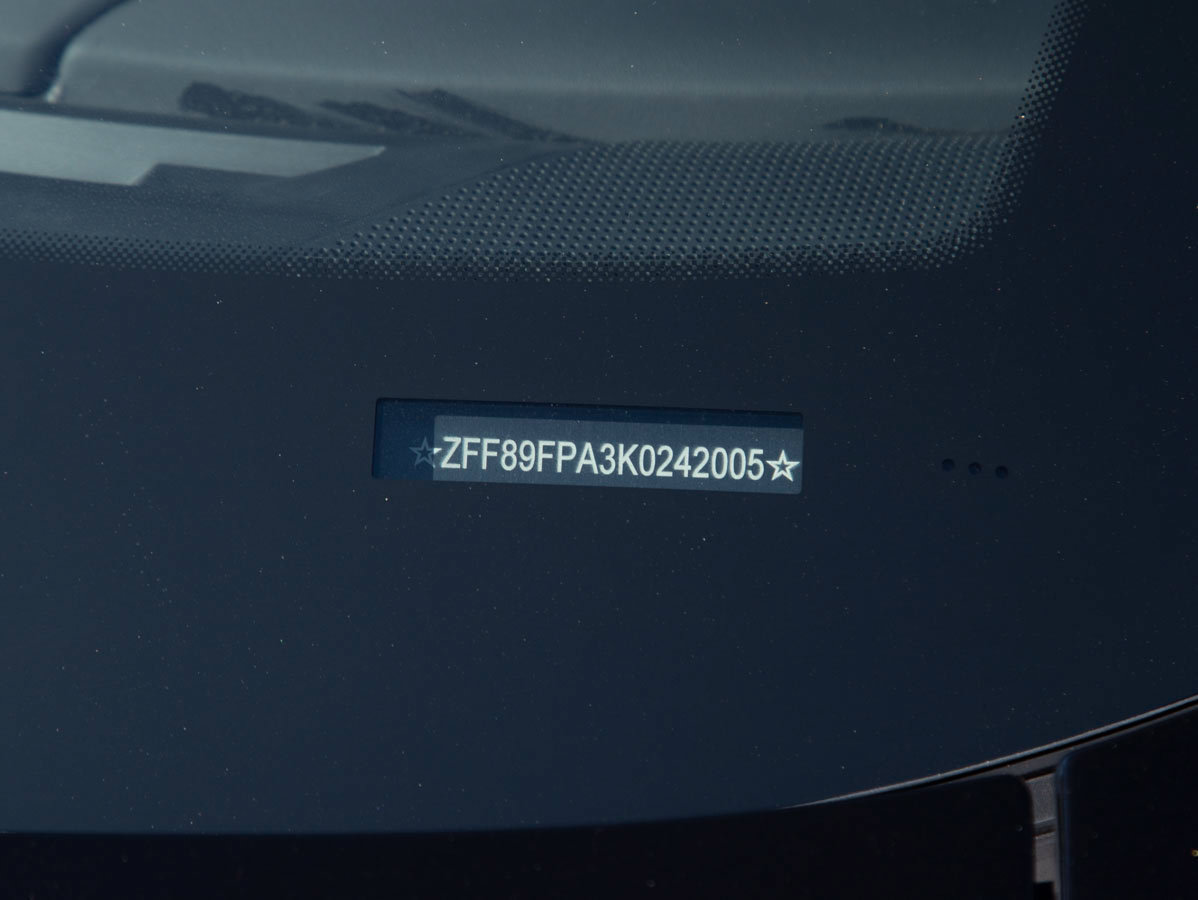 Used 2019 Ferrari Portofino RWD image 44