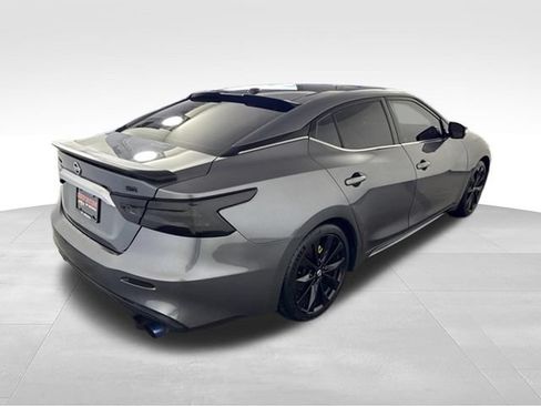 Used 2020 Nissan Maxima SR w/ Sport Mat Group FWD image 8