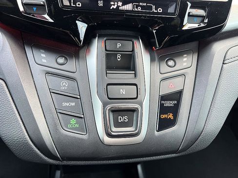 Used 2025 Honda Odyssey Sport-L image 27