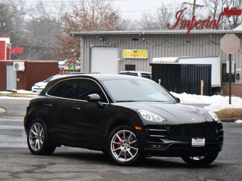 Used 2015 Porsche Macan Turbo image 1