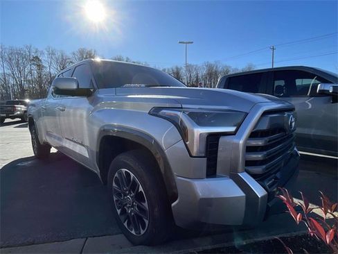 Used 2024 Toyota Tundra Limited image 6