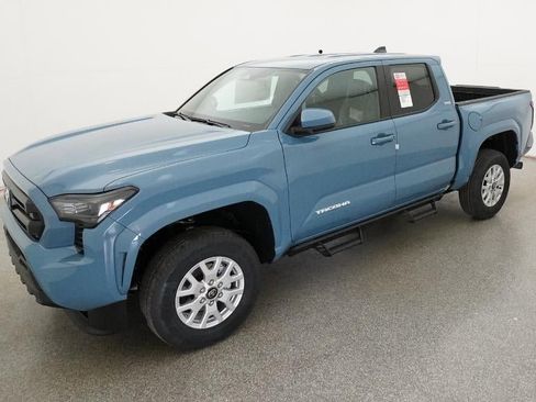 New 2026 Toyota Tacoma SR5 image 34