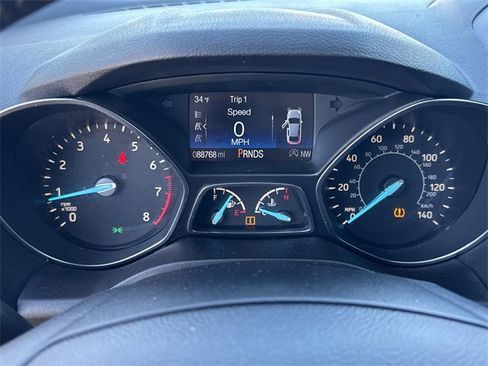 Used 2019 Ford Escape SEL image 27