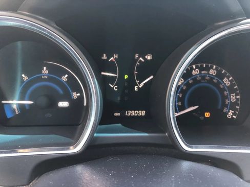 Used 2012 Toyota Highlander Limited AWD/4WD image 24