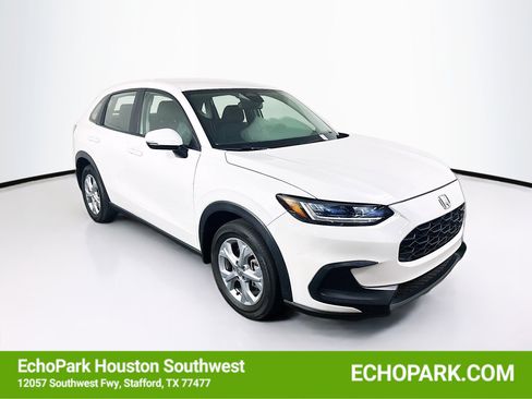 Used 2025 Honda HR-V LX image 1