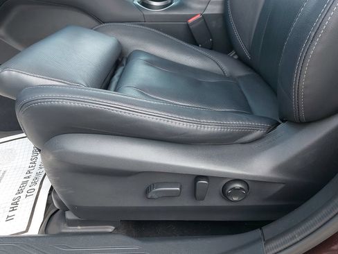 Certified 2025 Subaru Outback Touring AWD/4WD image 25