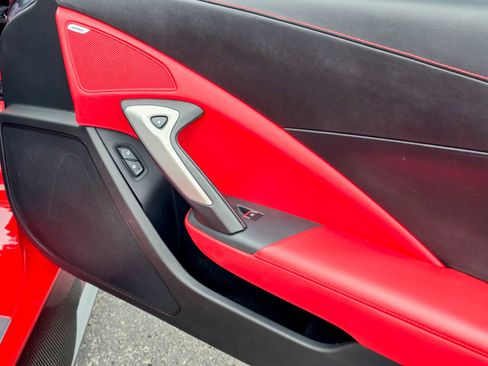 Used 2016 Chevrolet Corvette Z06 w/ 3LZ Preferred Equipment Group image 14