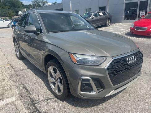 Used 2023 Audi Q5 2.0T Premium Plus w/ Premium Plus Package AWD/4WD image 1