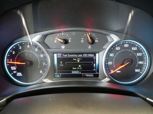 Used 2018 Chevrolet Equinox Premier AWD/4WD image 19