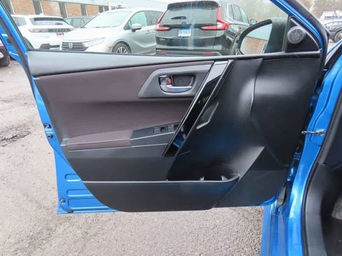 Used 2017 Toyota Corolla iM image 15