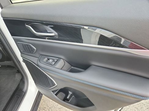 New 2024 Jeep Grand Cherokee Trailhawk AWD/4WD image 28