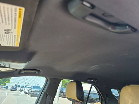 Certified 2022 Chevrolet Equinox Premier FWD image 21