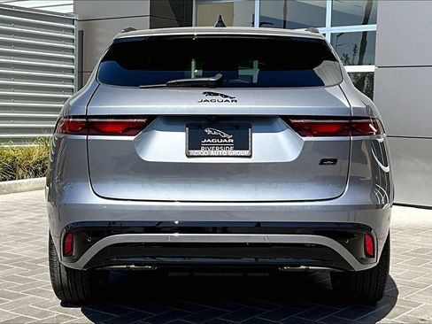 New 2026 Jaguar F-PACE R-Dynamic S image 4