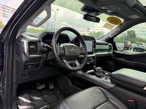 Used 2022 Ford F150 Lariat w/ Equipment Group 501A Mid AWD/4WD image 13