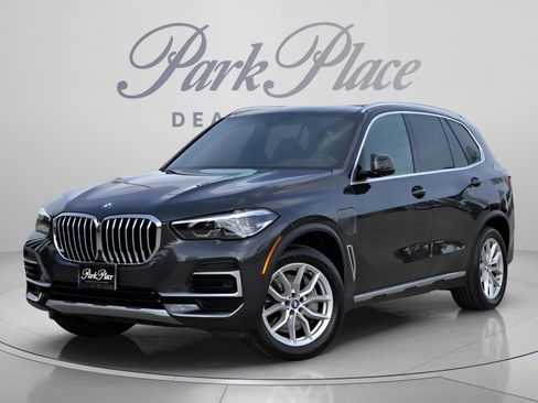 Used 2023 BMW X5 xDrive45e AWD/4WD image 1