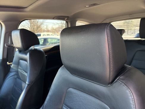Used 2020 Honda CR-V Touring image 22