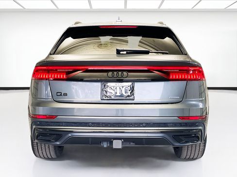 Used 2021 Audi Q8 Premium Plus image 5