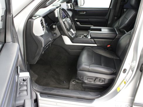 Used 2022 Toyota Tundra Platinum AWD/4WD image 15