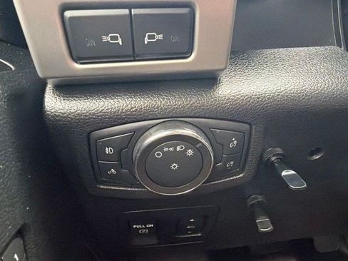 Used 2019 Ford F150 Platinum w/ Equipment Group 701A Luxury AWD/4WD image 27