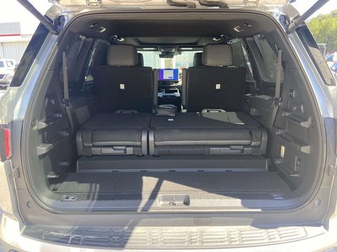 Used 2026 Toyota Sequoia Capstone AWD/4WD image 6