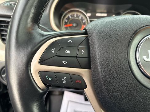 Used 2015 Jeep Cherokee Limited AWD/4WD image 14