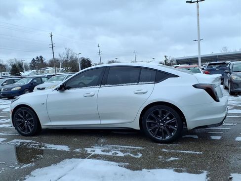 Used 2022 Cadillac CT5 Sport image 8