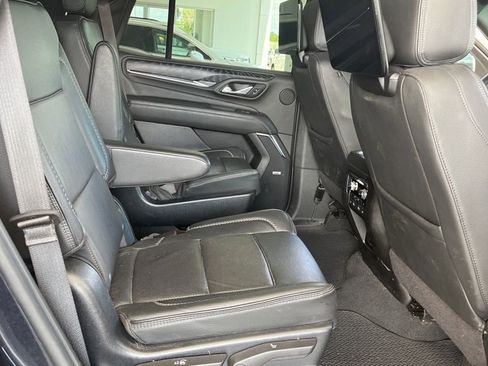 Used 2023 GMC Yukon Denali image 22