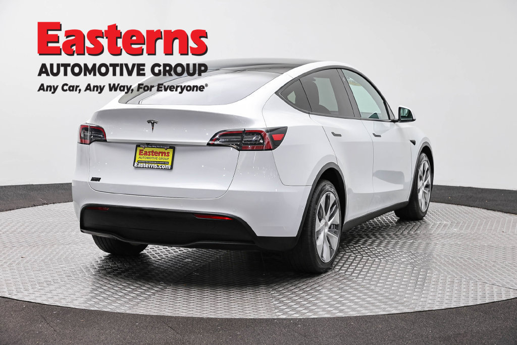 Used 2022 Tesla Model Y Long Range AWD/4WD image 6