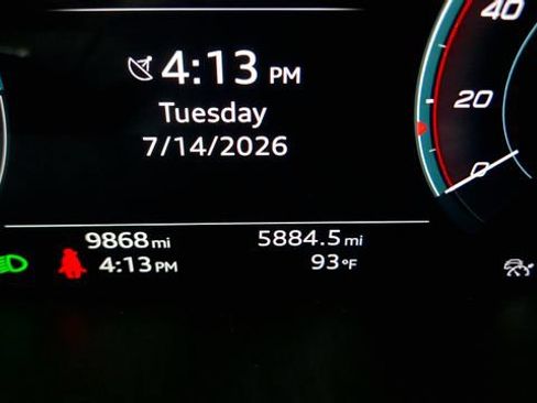 Used 2024 Audi Q8 e-tron Prestige AWD/4WD image 60