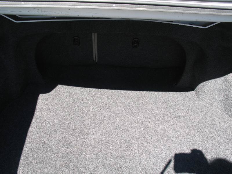 Used 2005 Toyota Camry LE FWD image 11