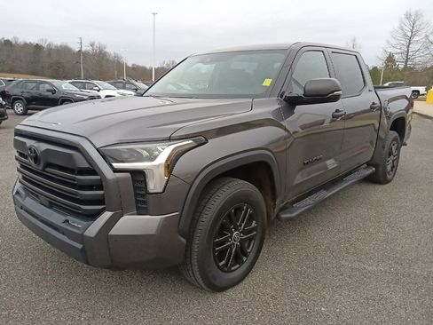 Used 2023 Toyota Tundra SR5 image 7