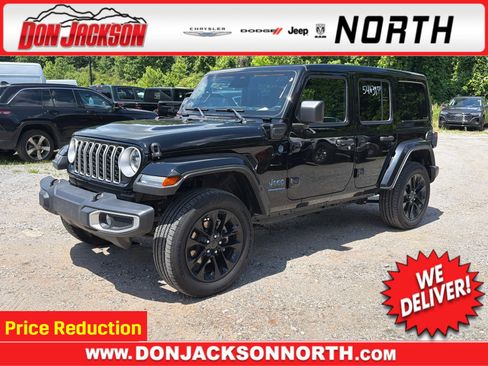 Used 2025 Jeep Wrangler Unlimited Sahara w/ Safety Group AWD/4WD image 1