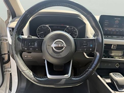 Used 2022 Nissan Rogue SV w/ SV Premium Package AWD/4WD image 15